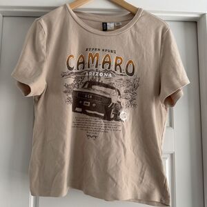 H&M Divided Beige Cropped Cars Graphic Crew Camaro Short Sleeve T-Shirt Size XL